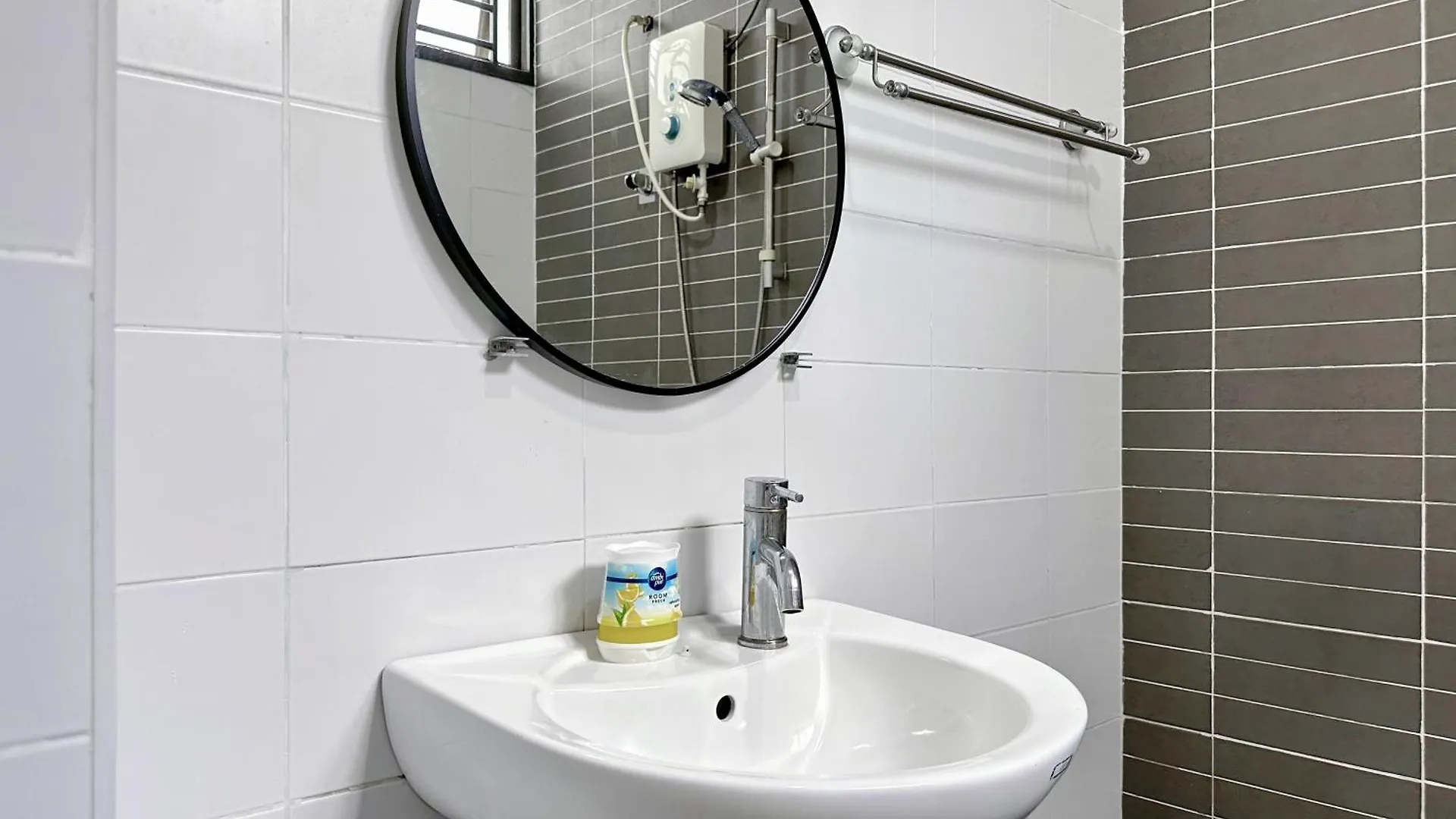 Studio 4Pax Palazio Mount Austin Johor Bahru 0*,  Malaysia